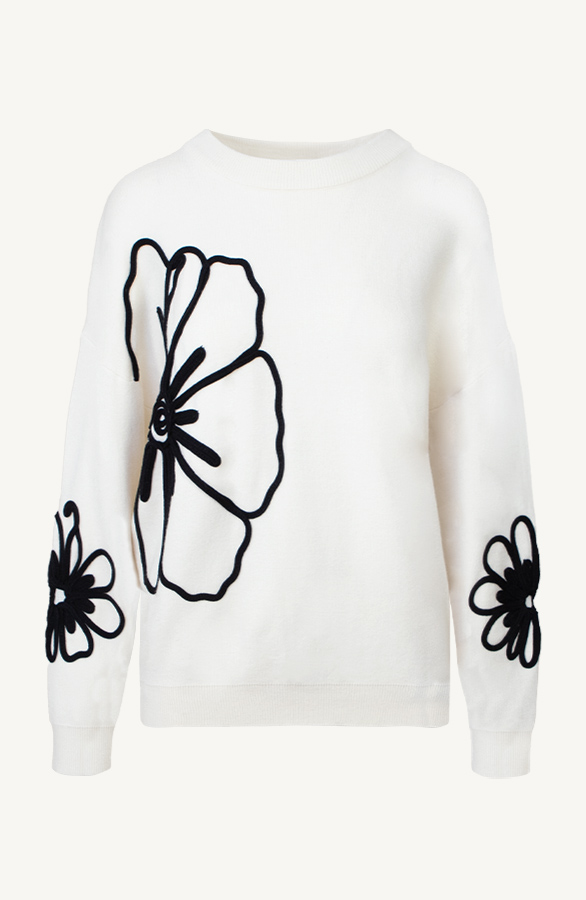 Flower Embroidery Sweater Ecru