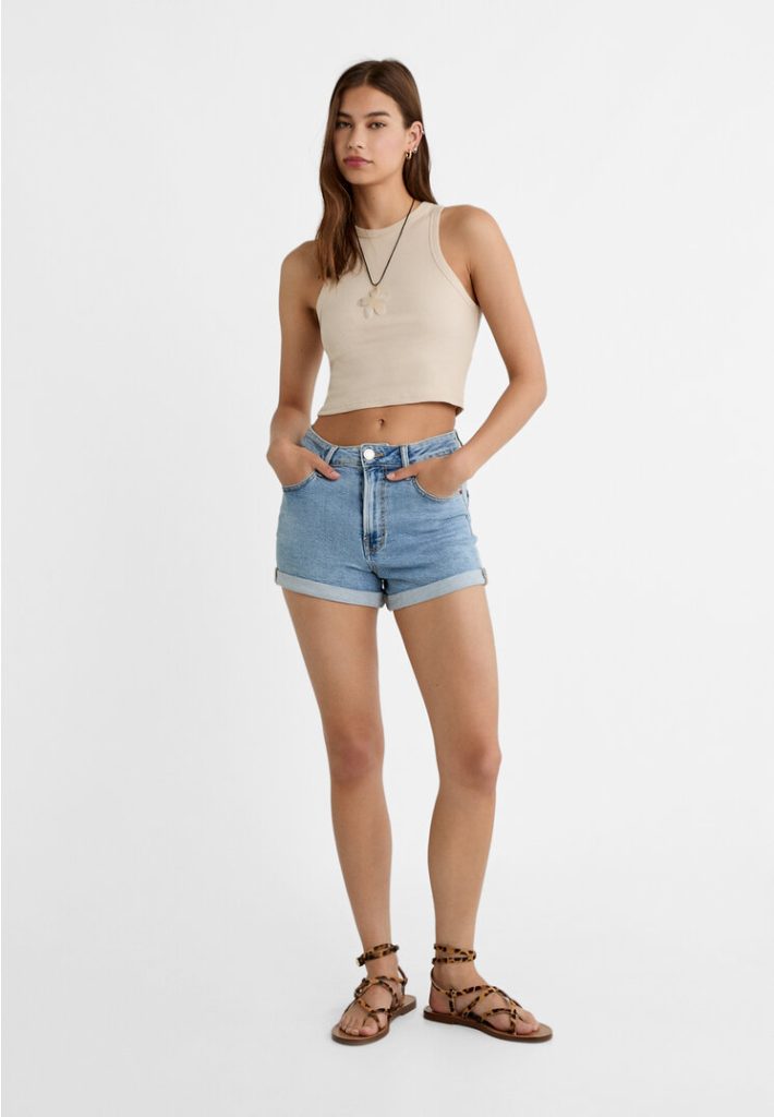 Stradivarius D85 Slim mom fit short   36