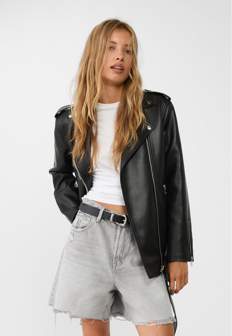 Stradivarius Oversized kunstleren bikerjack  Zwart M