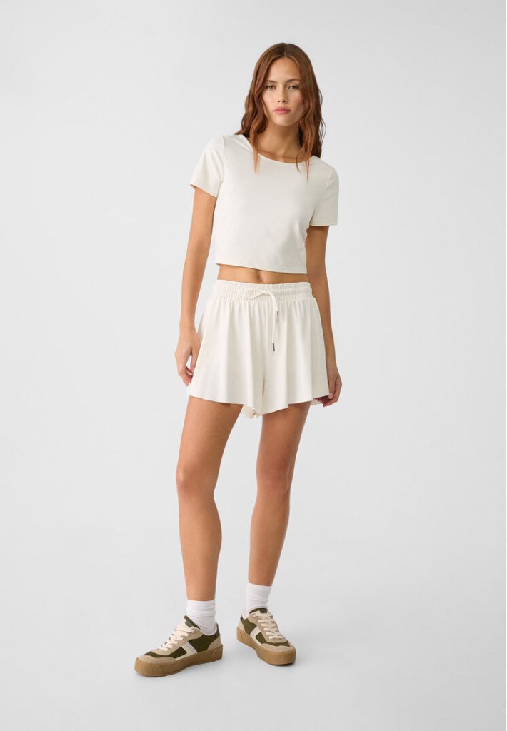 Stradivarius Crop top  Ecru XS