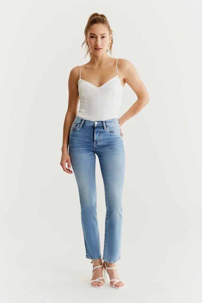 Cup of Joe Hannah dames regular-fit jeans light blue