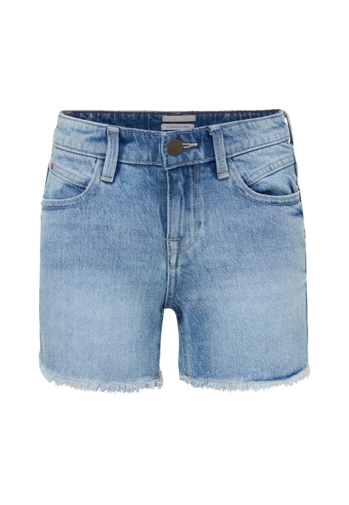 Mid Waist Regular Leg Short Jeans Bleach