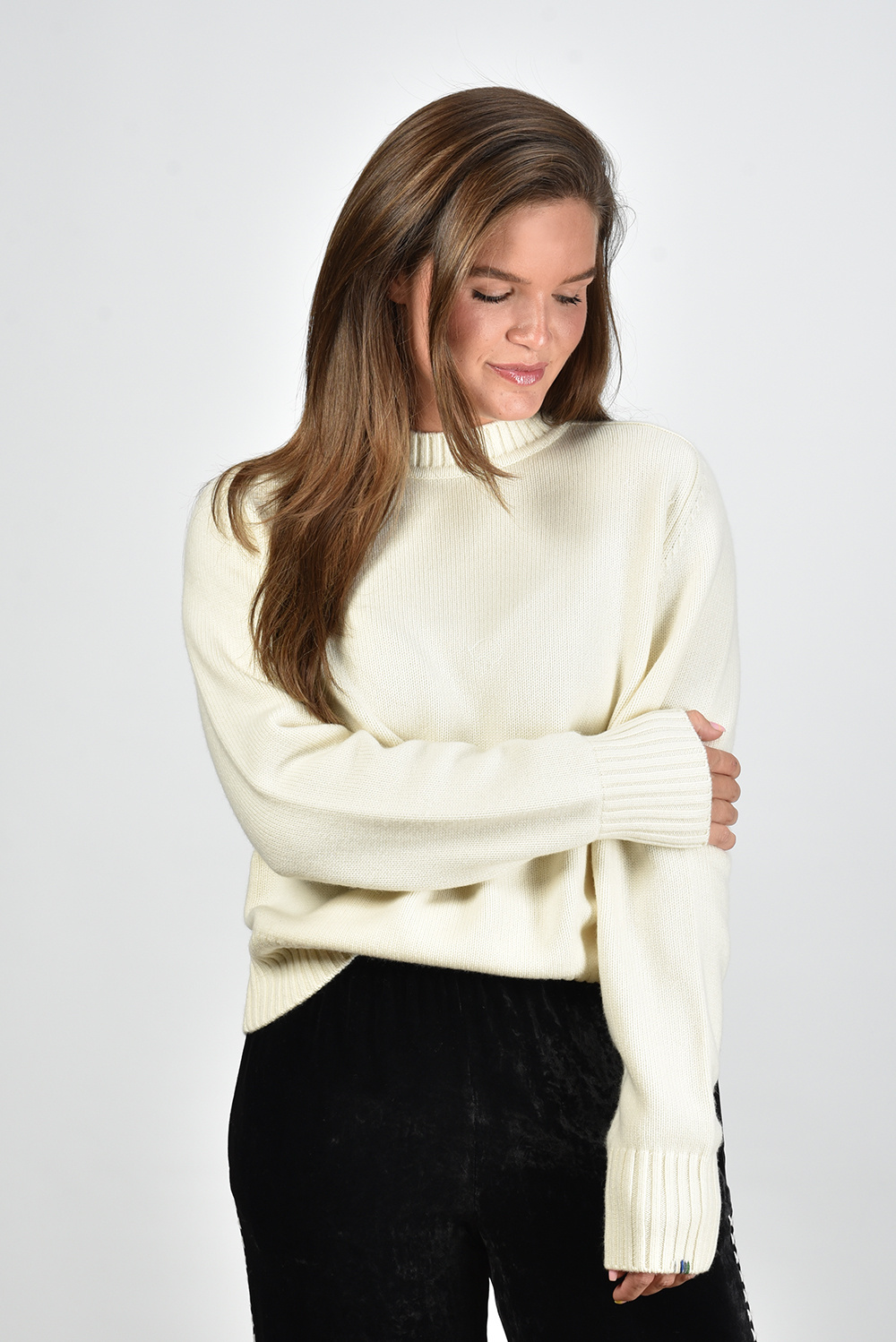 Extreme Cashmere trui Bourgeois brede ribboord lange mouwen cream