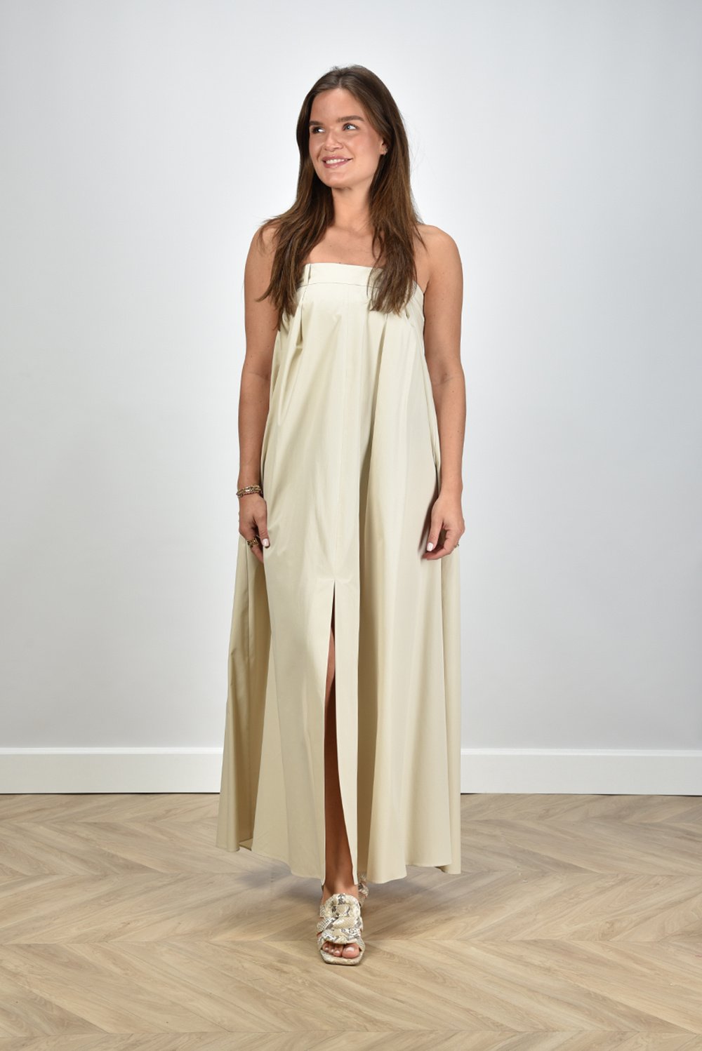 Rohe maxi jurk strapless beige