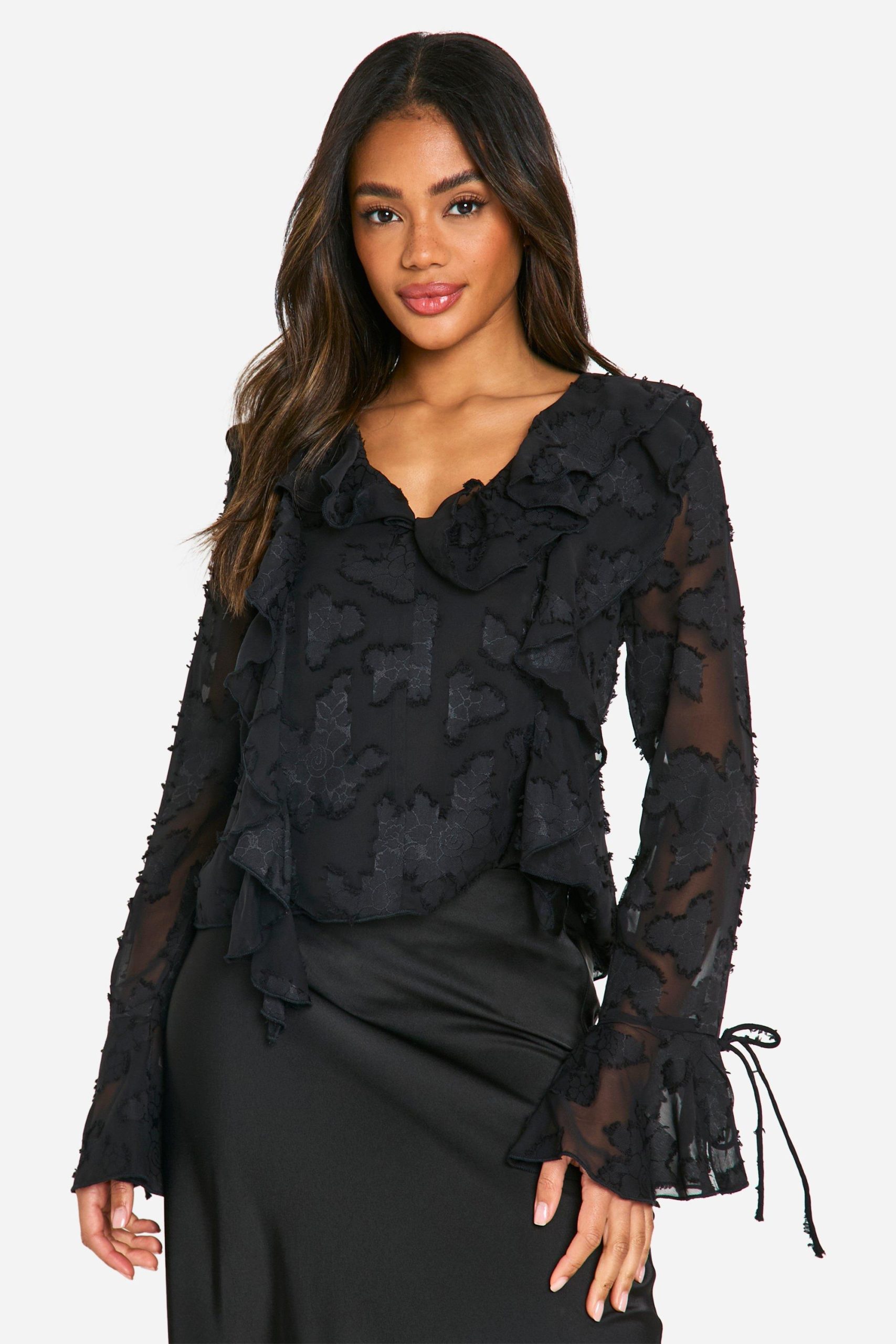 Burnout Bloemen Blouse Met Laag Decolleté En Ruches