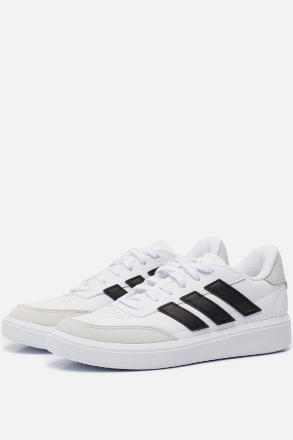 Adidas Courtblock Sneakers wit Imitatieleer