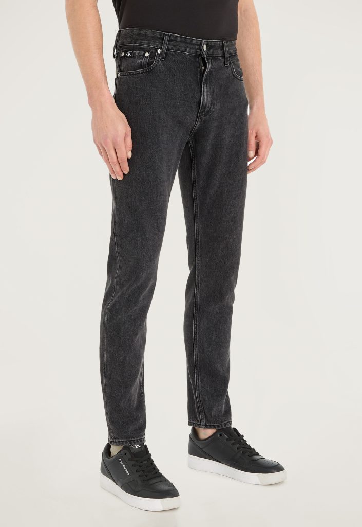 Calvin Klein Authentic Dad Jeans