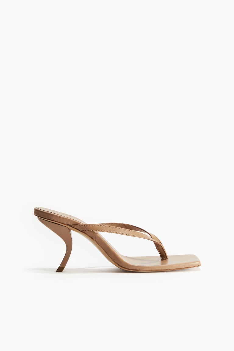 H & M - GIABORGHINI H & M Harriet Thong Heel Sandal - Bruin