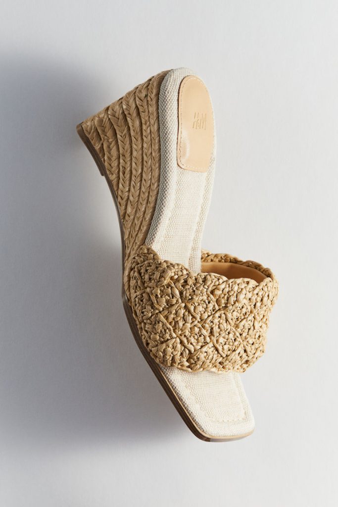 H & M - Espadrilles met sleehak - Beige