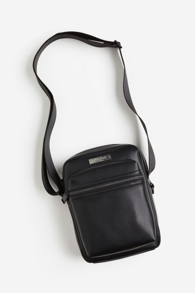 H & M - Small crossbody bag - Zwart