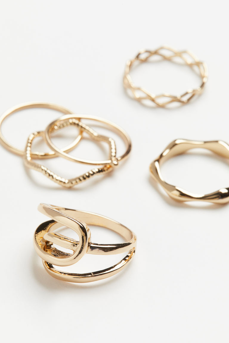 H & M - Set van 6 ringen - Goud