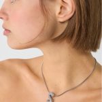 Stradivarius Ketting met stras initiaal   OS