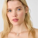 Stradivarius Ketting met stras initiaal   OS