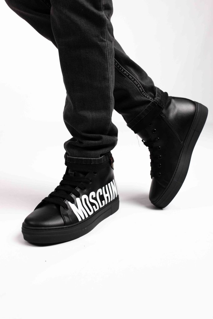 Moschino Sneakers 75966 Dames/Kids Zwart - Maat 40 - Kleur: Zwart | Soccerfanshop