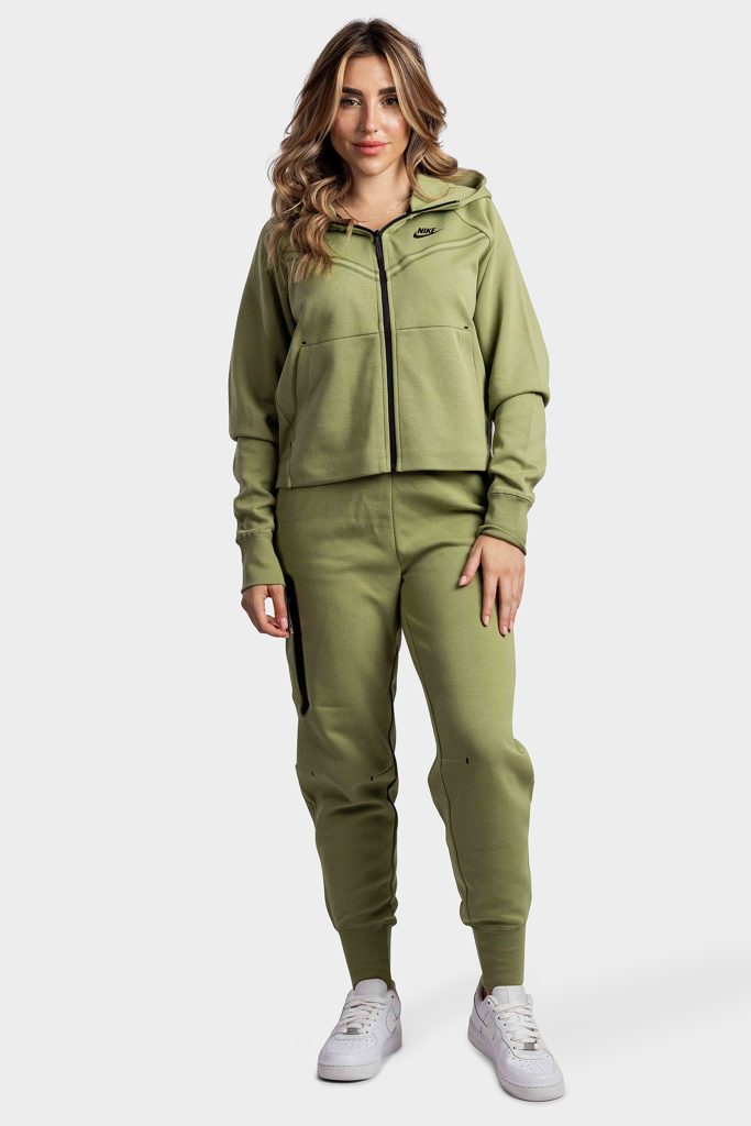 Nike Tech Fleece Dames Trainingspak Groen - Maat XS - Kleur: Groen | Soccerfanshop