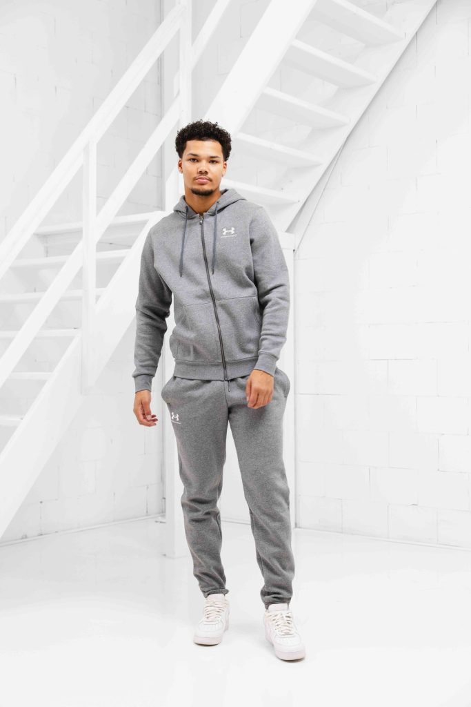 Under Armour Icon Fleece Trainingspak Heren Donkergrijs - Maat XL - Kleur: Donkergrijs | Soccerfanshop