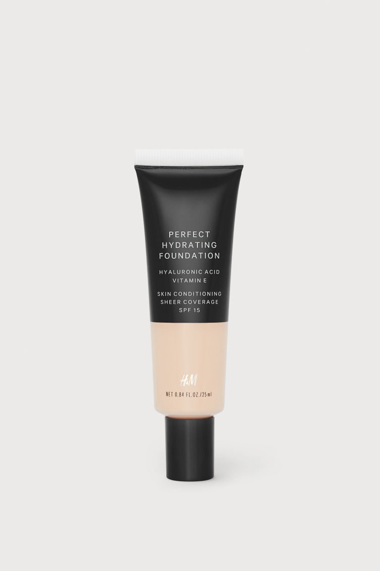 H & M - Foundation - Beige