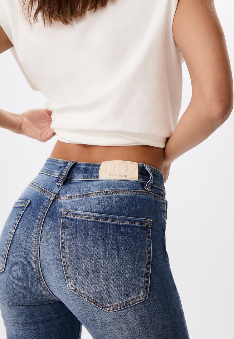 Stradivarius D07 regular waist skinny jeans  OVERGEVERFDE DENIM WASSING 34