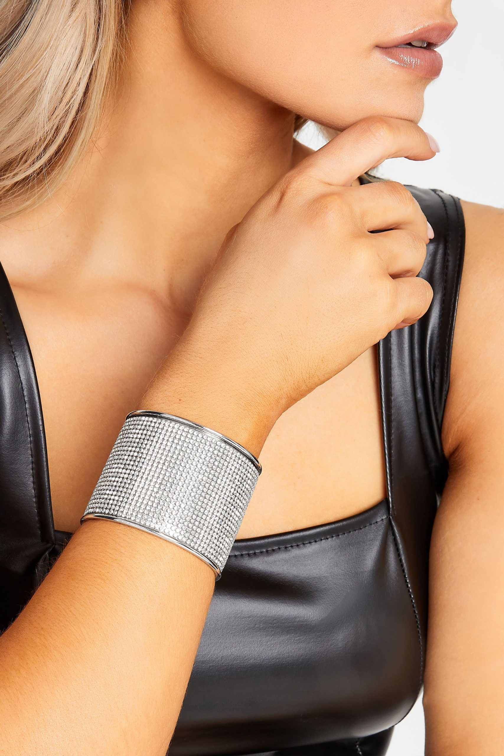 Zilveren Armband Met Diamanten