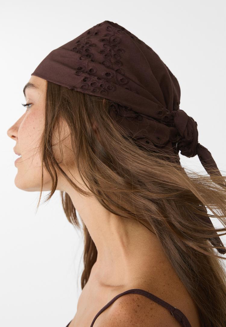 Stradivarius Katoenen sjaal met borduursels  Bruin OS