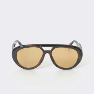 Bold aviator sunglasses