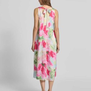 Cocktailjurk met veters aan de achterkant