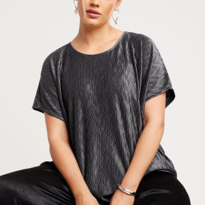 Yours Limited Collection Plissé Top Met Zigzagmotief In Donkergrijssize 54-56