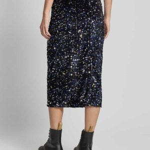 Nauwsluitende midirok met pailletten, model ‘KAM’