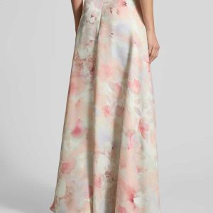 Cocktailrok met ritssluiting aan de achterkant