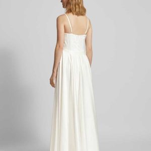 Bruidsjurk met plooien