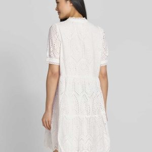 Mini-jurk met broderie anglaise, model ‘Holi’