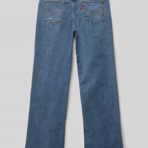 Wide leg jeans in destroyed-look