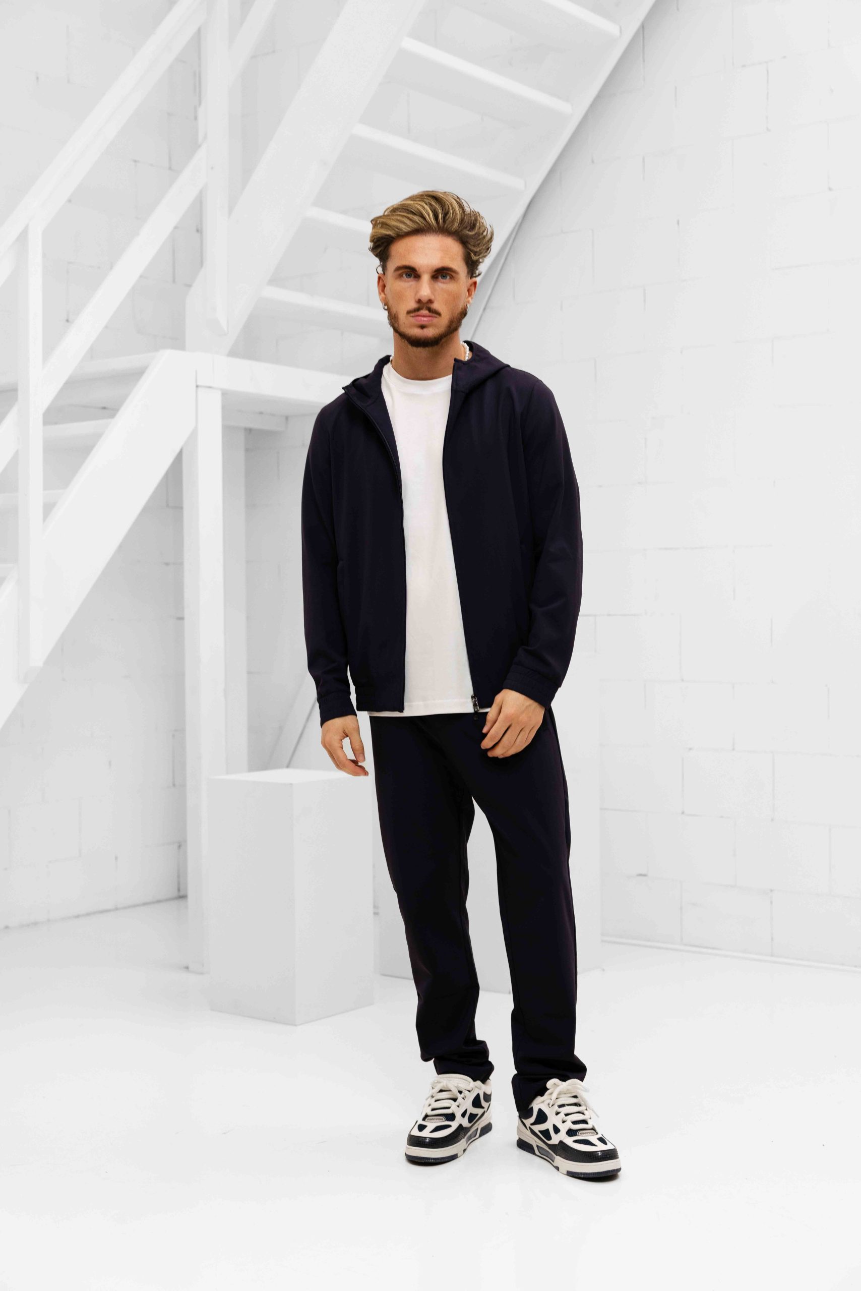 Cou7ure Essentials Reflection Hoodie Trainingspak Heren Donkerblauw - Maat XL - Kleur: Donkerblauw | Soccerfanshop