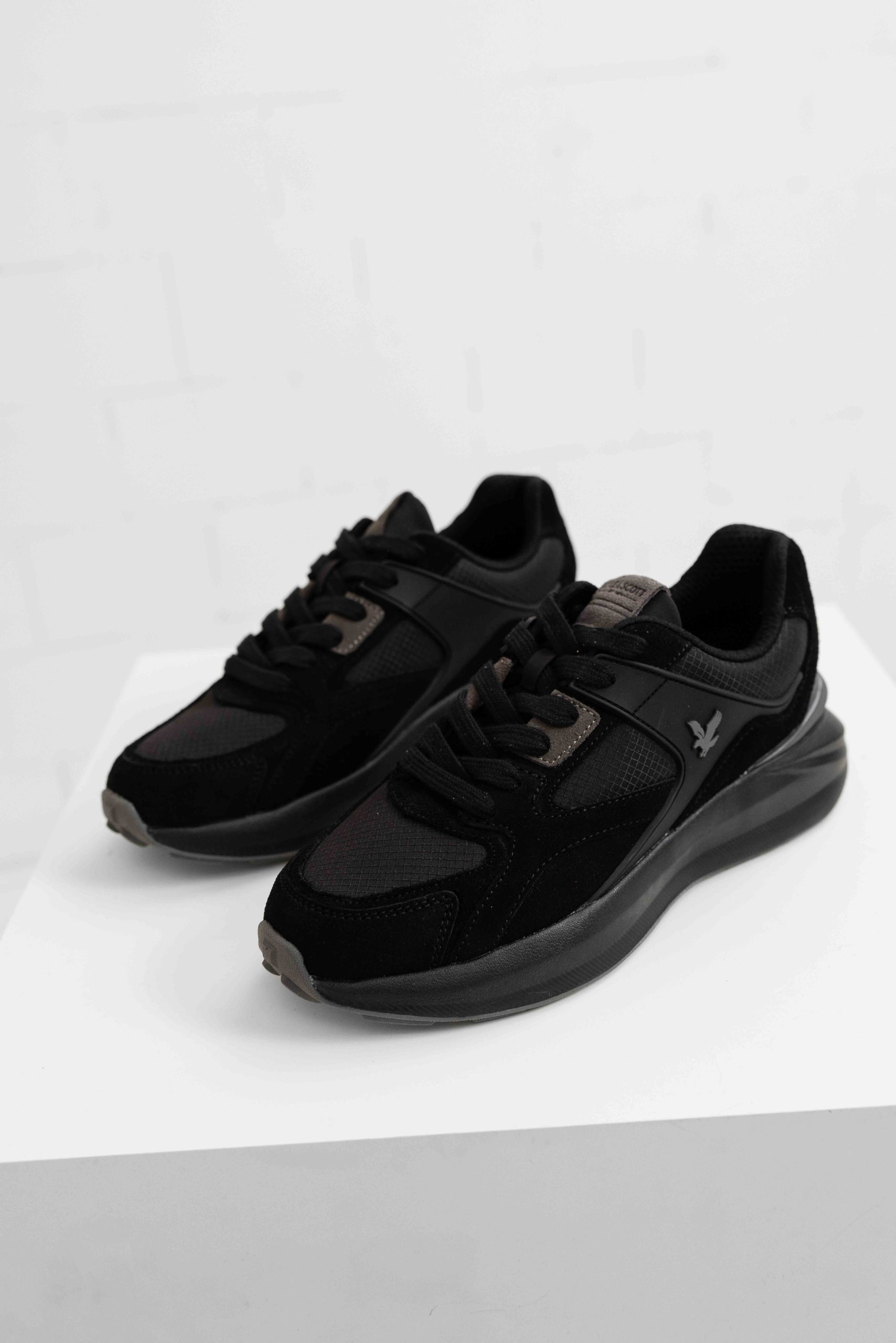 Lyle & Scott Craig Sneakers Heren Zwart - Maat 42 - Kleur: Zwart | Soccerfanshop