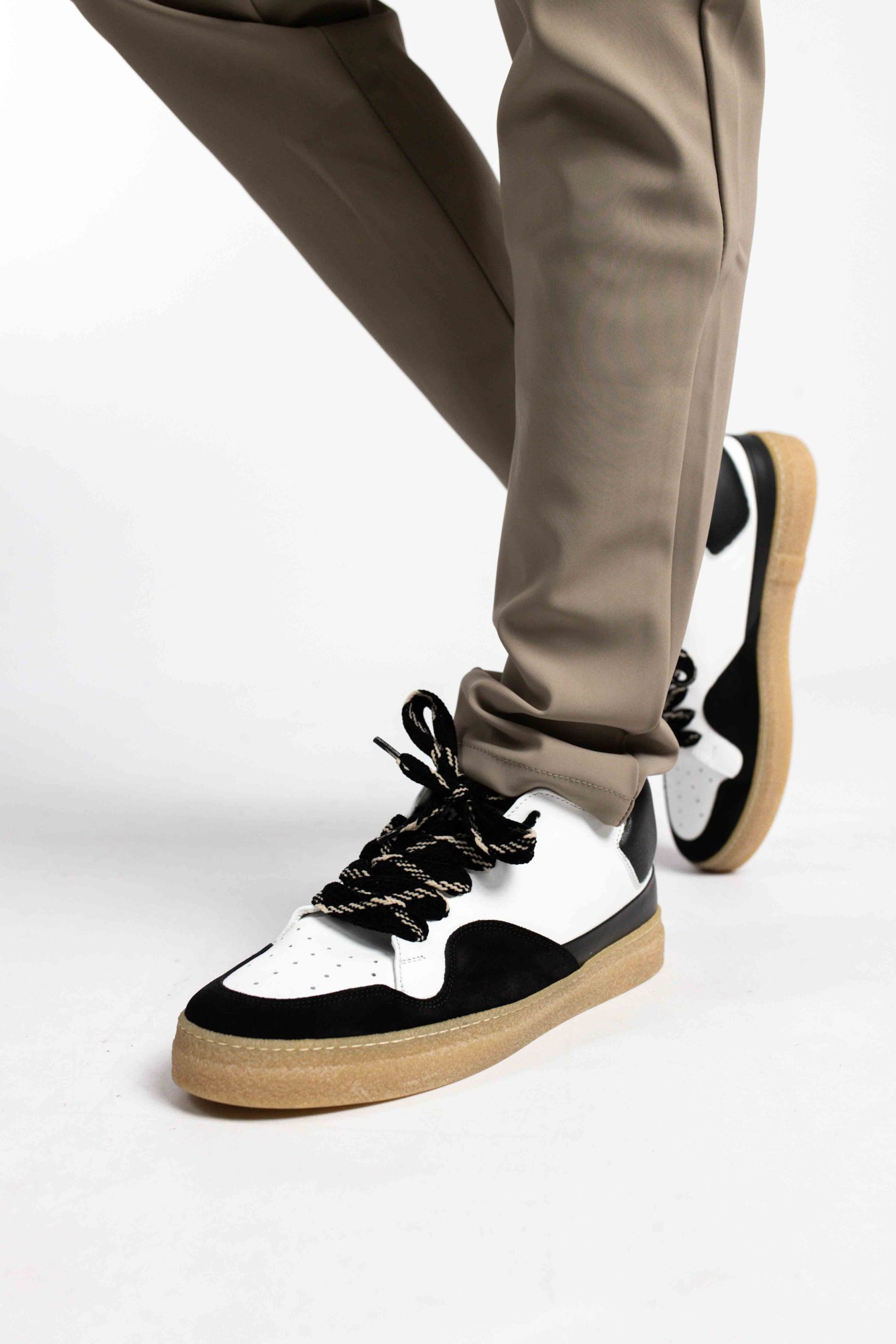 Off The Pitch Dodgem Sneakers Heren Wit/Zwart - Maat 46 - Kleur: WitZwart | Soccerfanshop