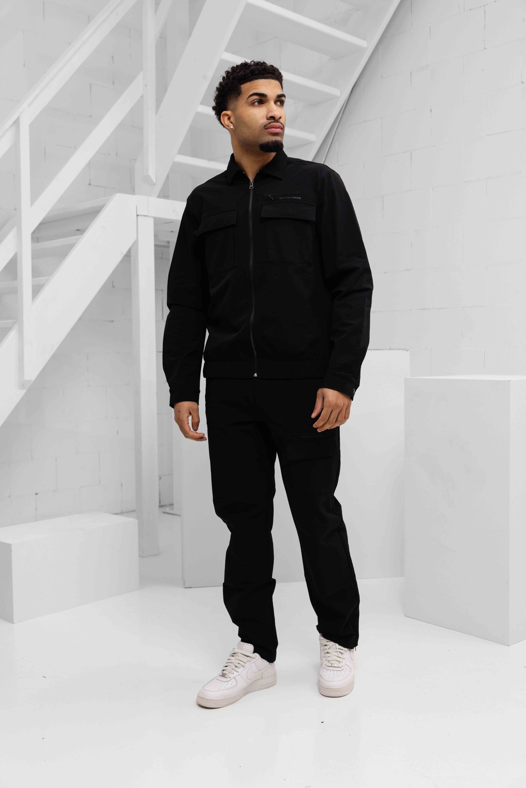 Off The Pitch Utility Maze Trainingspak Heren Zwart - Maat XL - Kleur: Zwart | Soccerfanshop