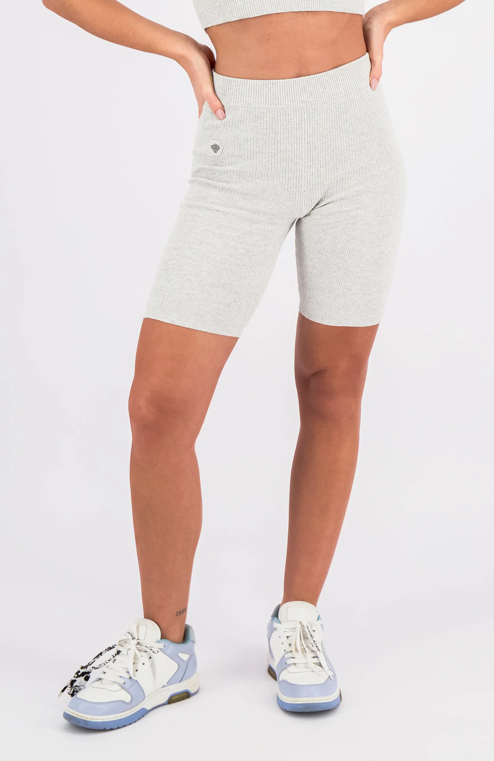 Black Bananas Trophy Korte Broek Dames Lichtgrijs - Maat L - Kleur: Grijs | Soccerfanshop