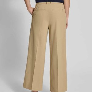 Tapered fit chino met steekzakken