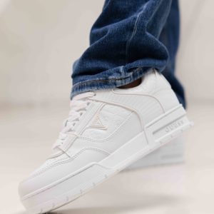 Guess Clelia Sneakers Dames Wit – Maat 41 – Kleur: Wit | Soccerfanshop