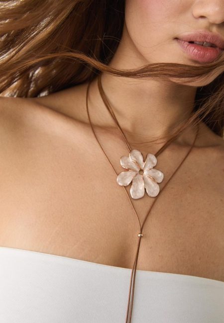 Stradivarius Ketting bloemkoord  Ecru OS