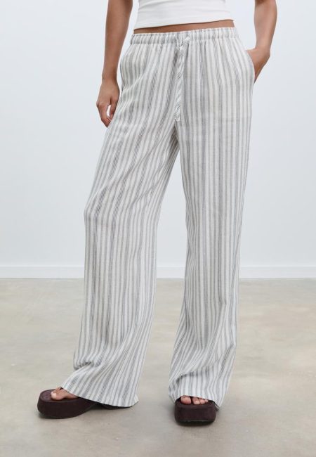 Stradivarius Zwierige broek met linnenlook  Zwart XS