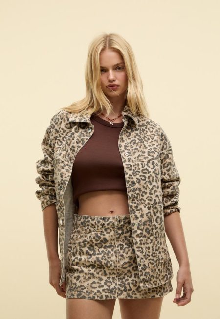 Stradivarius D62 Rokbroek met print  Beige 42