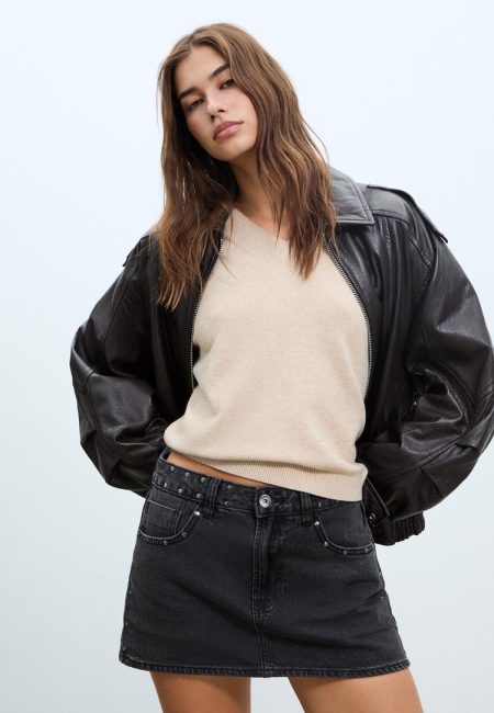 Stradivarius D62 Falda pantalón denim studs  ZWART EFFECT DENIM WASSING 32