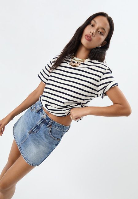 Stradivarius D60 Korte denim rok  LICHTE MIDDENBLAUWE DENIM WASSING 34