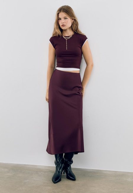 Stradivarius Satijnen halflange rok  Granaat L