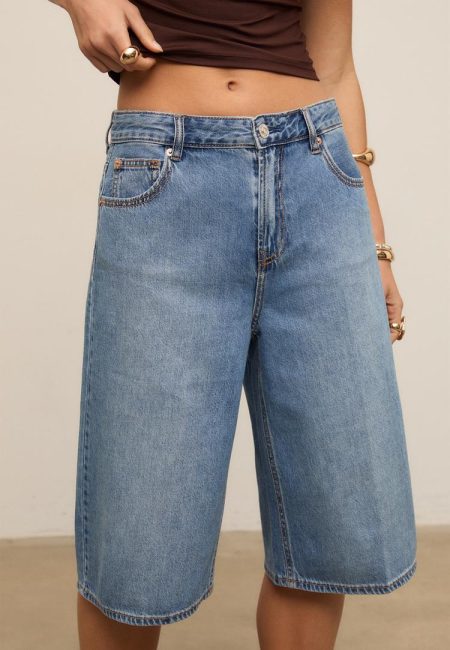 Stradivarius Jort denim bermuda  MIDDENBLAUWE DENIM WASSING 44