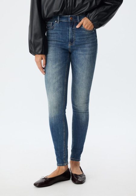 Stradivarius D07 regular waist skinny jeans  VERBLEEKTE DENIM WASSING 46