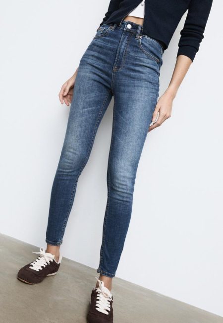 Stradivarius D09 skinny fit jeans met superhoge taille  VERBLEEKTE DENIM WASSING 36