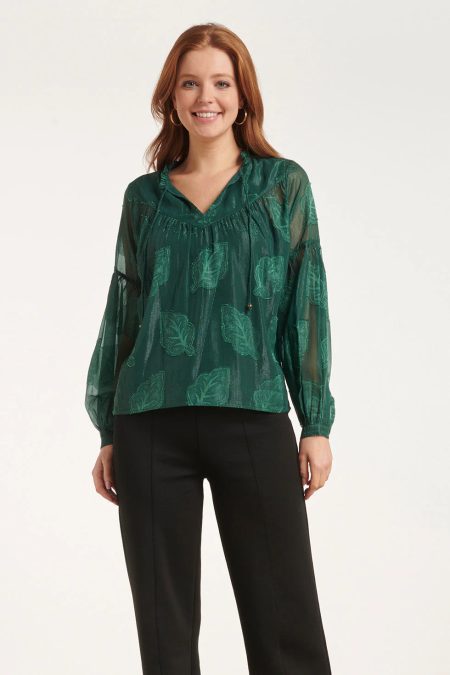 Smashed Lemon 24698 groene chiffon jacquard v-hals top met bladmotief