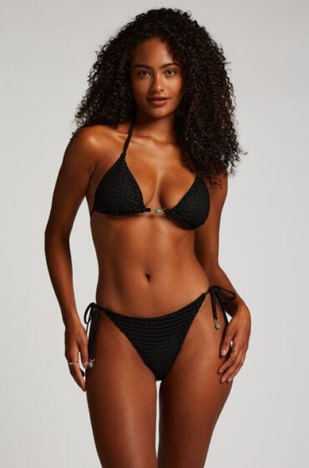 Hunkemöller Cheeky Tanga Bikinibroekje Maui Crochet Zwart